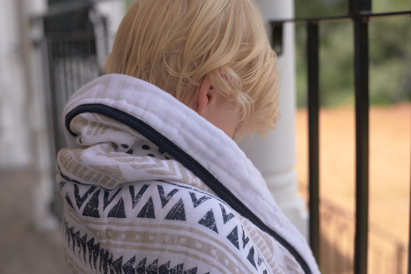 Pyramids Designed Cotton Blanket